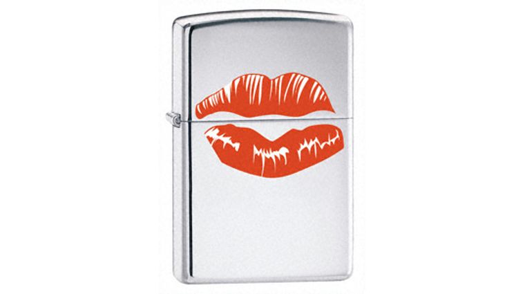 Zippo® High Polish Chrome, Hot Lips - KnifeCenter - ZIP24037