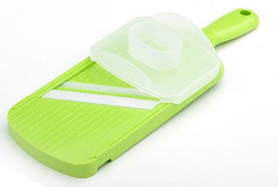 Reviews and Ratings for Kyocera Advanced Ceramics (Yellow) Double-Edged  Ceramic Mandoline Slicer - KnifeCenter - CSN-152-NYL