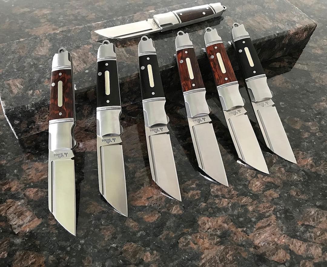 https://pics.knifecenter.com/knifecenter/advknives/images/ADVMPKTBUTRWntb.jpg