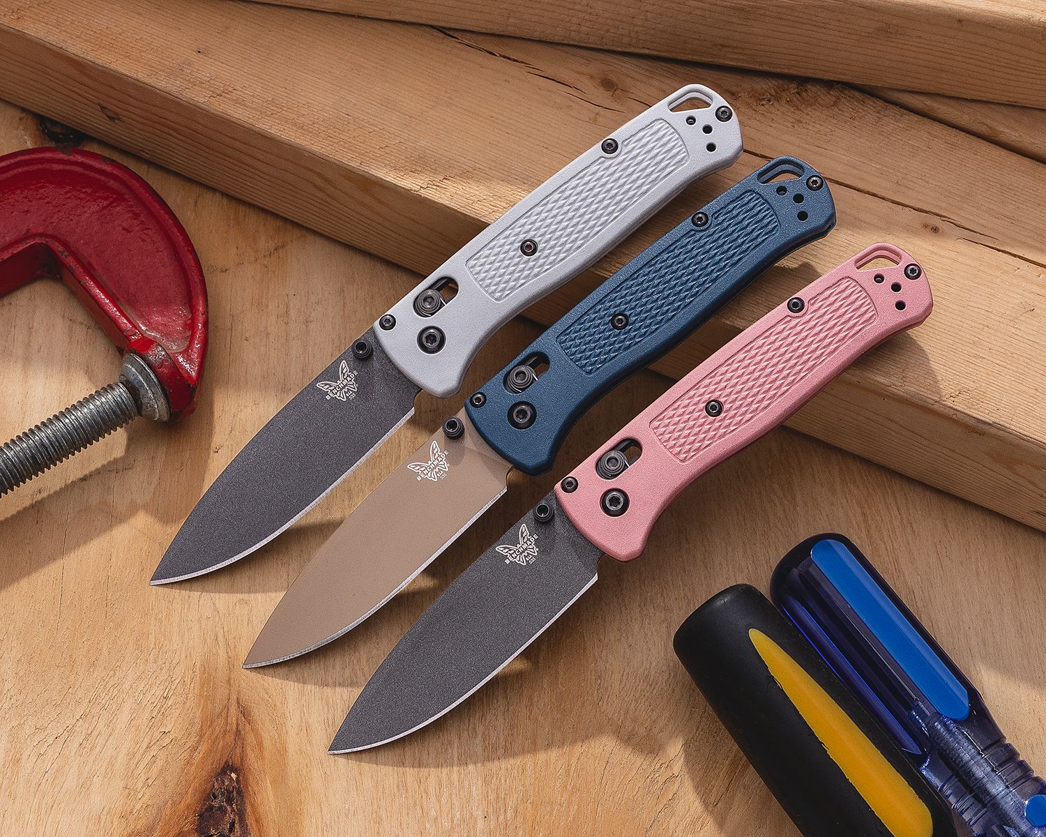  Benchmade - Bugout 535 EDC Knife with Blue Grivory