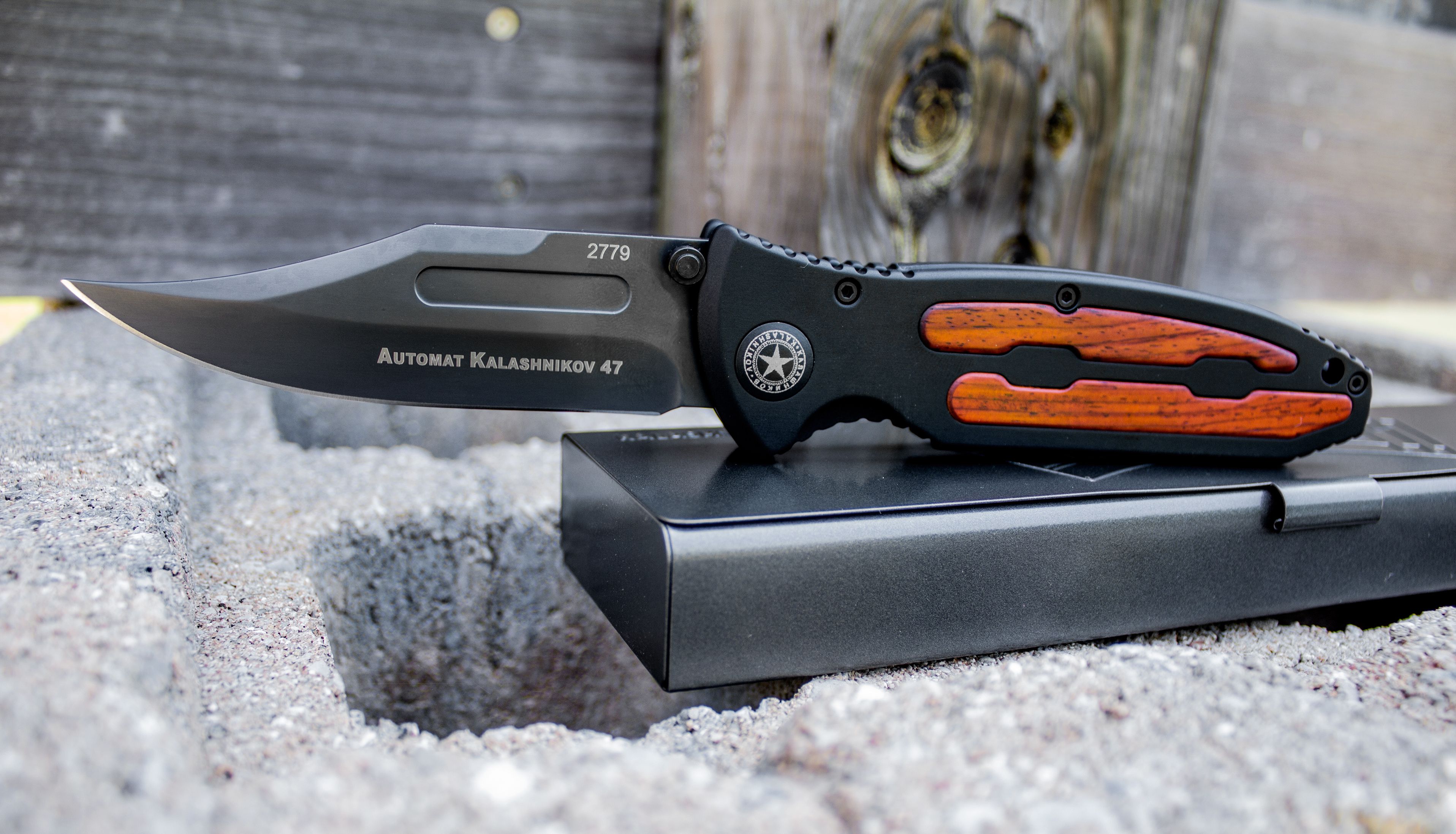 Boker Kalashnikov Auto Knife, Box Cutter Blade [Exclusive]