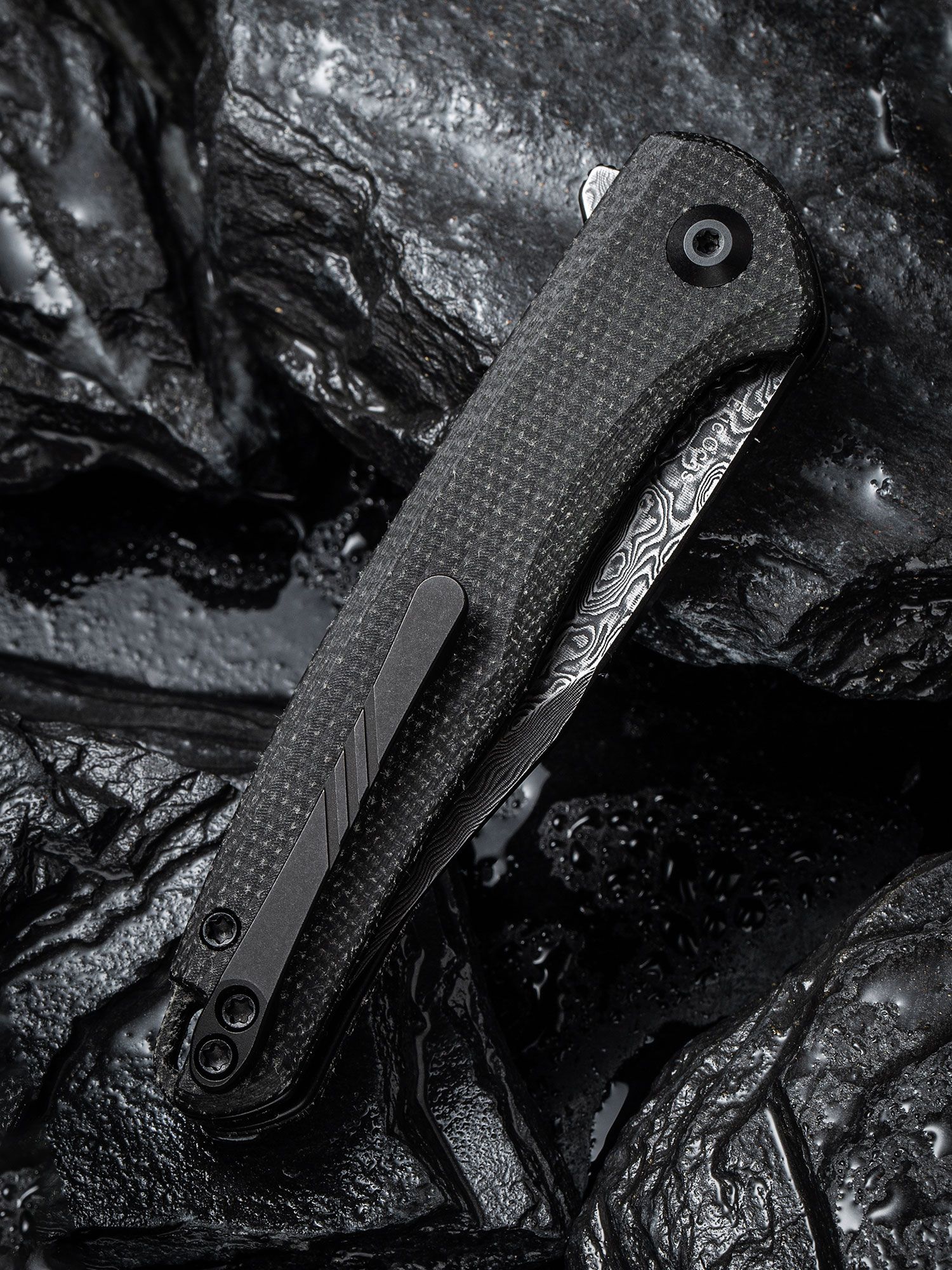 OASIS® Hooked Folding Knife