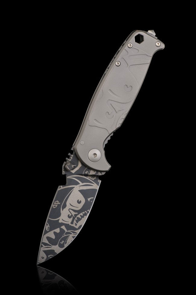 DPx Gear HEST/F Limited Edition Mr. DP Ti Folder 3.1