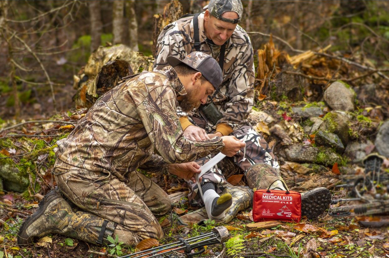 Adventure Medical Kits Sportsman Series Sportsman 200 Medical Kit