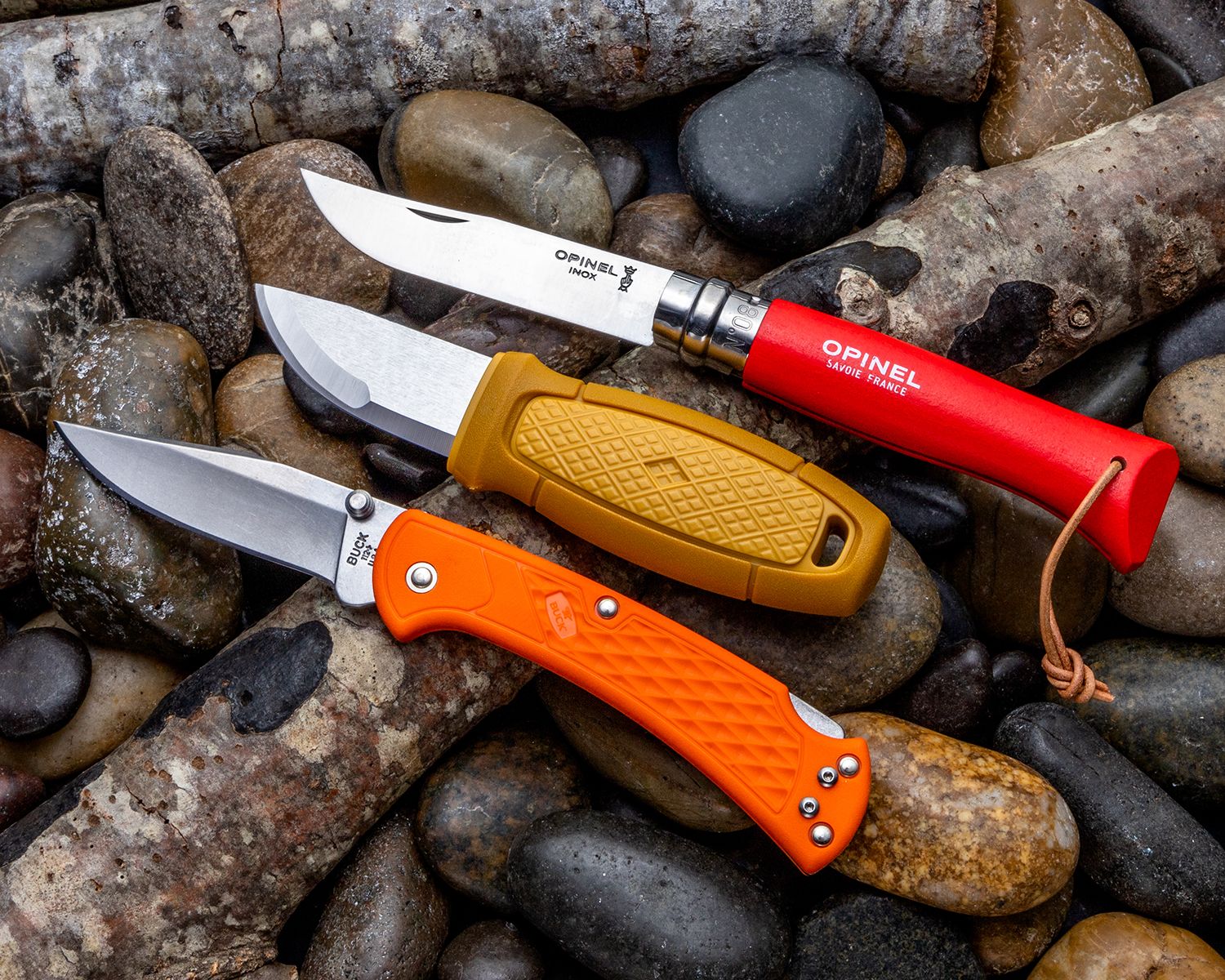  Buck Knives 112 Ranger Lock-back Knife, Brass Bolsters, Ebony  Handles, 3 420HC Blade with Leather Sheath : Hunting Folding Knives :  Sports & Outdoors