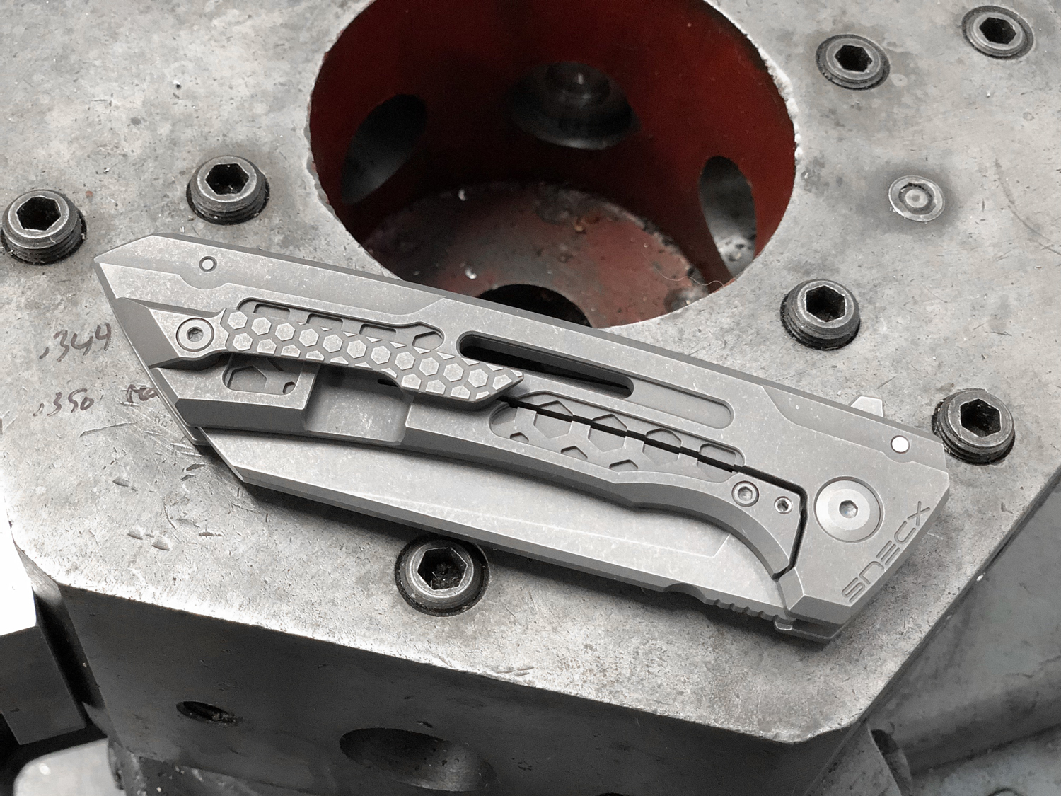 Jake Hoback/Snecx Buster Flipper Knife 4.125