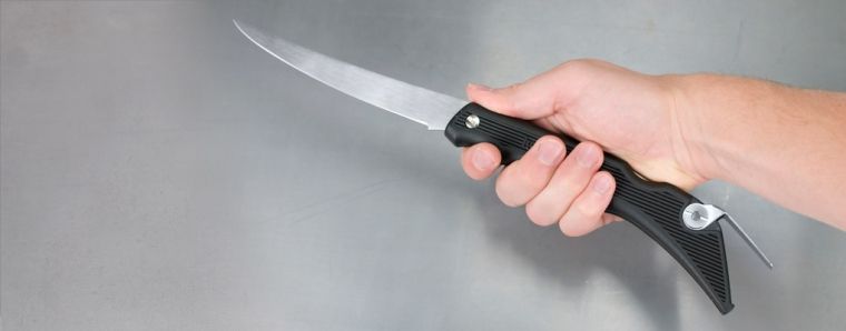 Kershaw Professional Grade Narrow Fillet Knife 6 Blade, Blue Handle -  KnifeCenter - 1286 - Discontinued