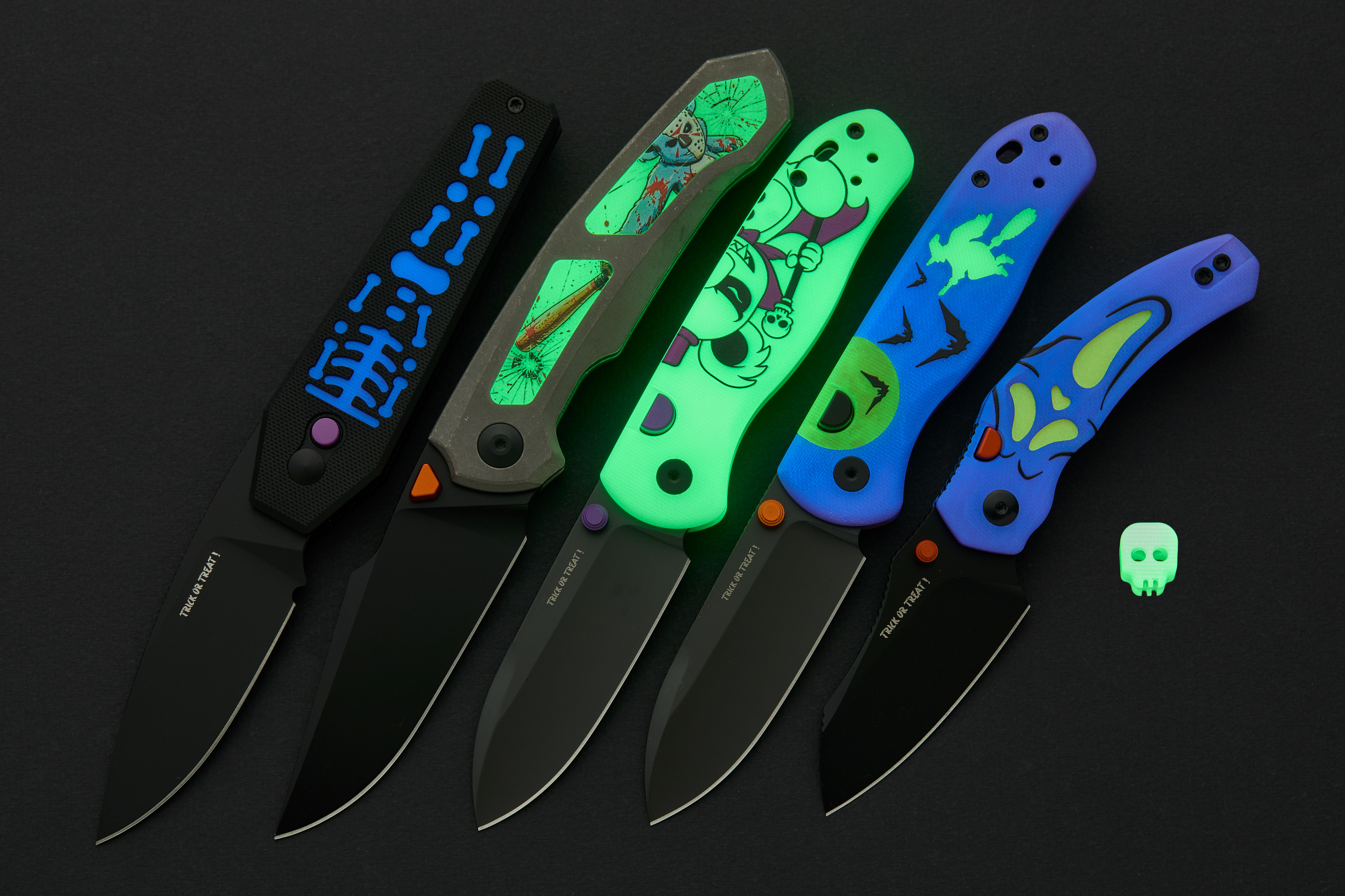 Kizer Cutlery Azo Drop Bear Zero Halloween Edition Button Liner