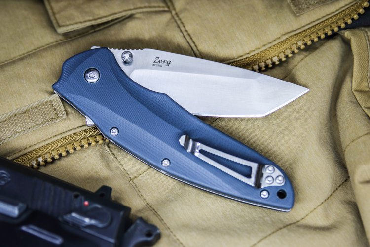 Kizlyar Supreme Zorg D2 Flipper 3.2