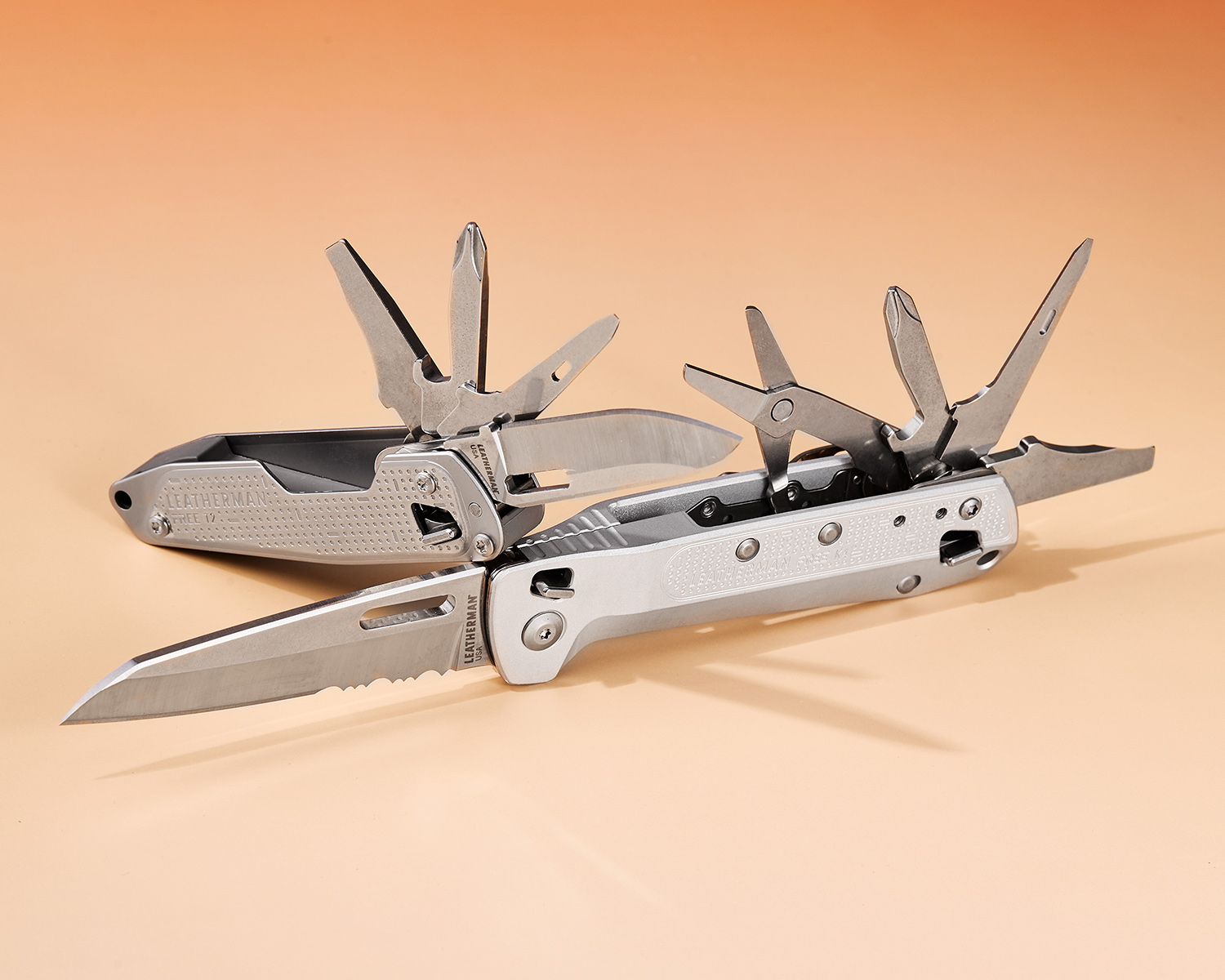 Leatherman FREE™ T2 Pocket Size Multi-Purpose Knife 2.2