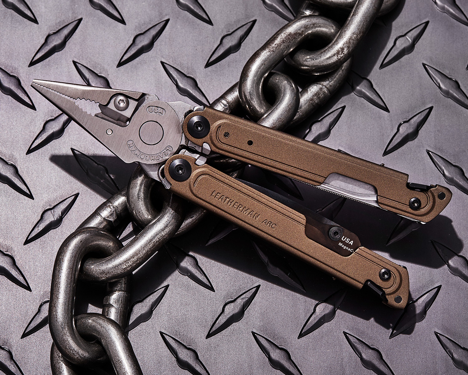 Leatherman ARC Talos Full-Size Multi-Tool, 4.25