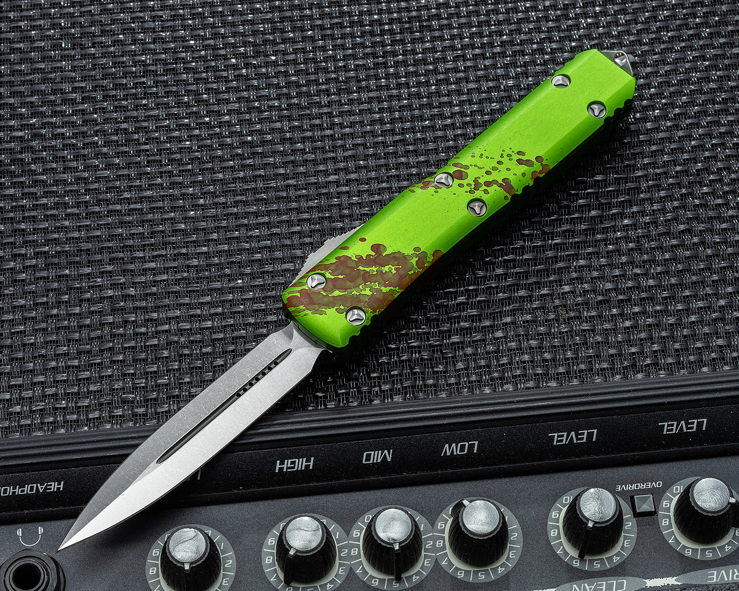 Microtech 12210Z Signature Series Zombie Tech AUTO OTF Knife 3.46