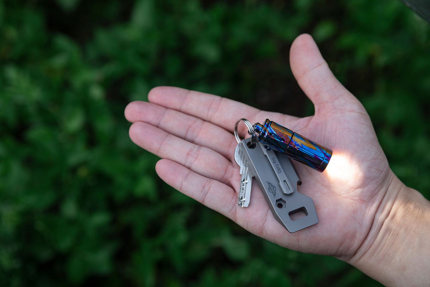 Olight Limited Edition iXV Rechargeable Keychain LED Flashlight