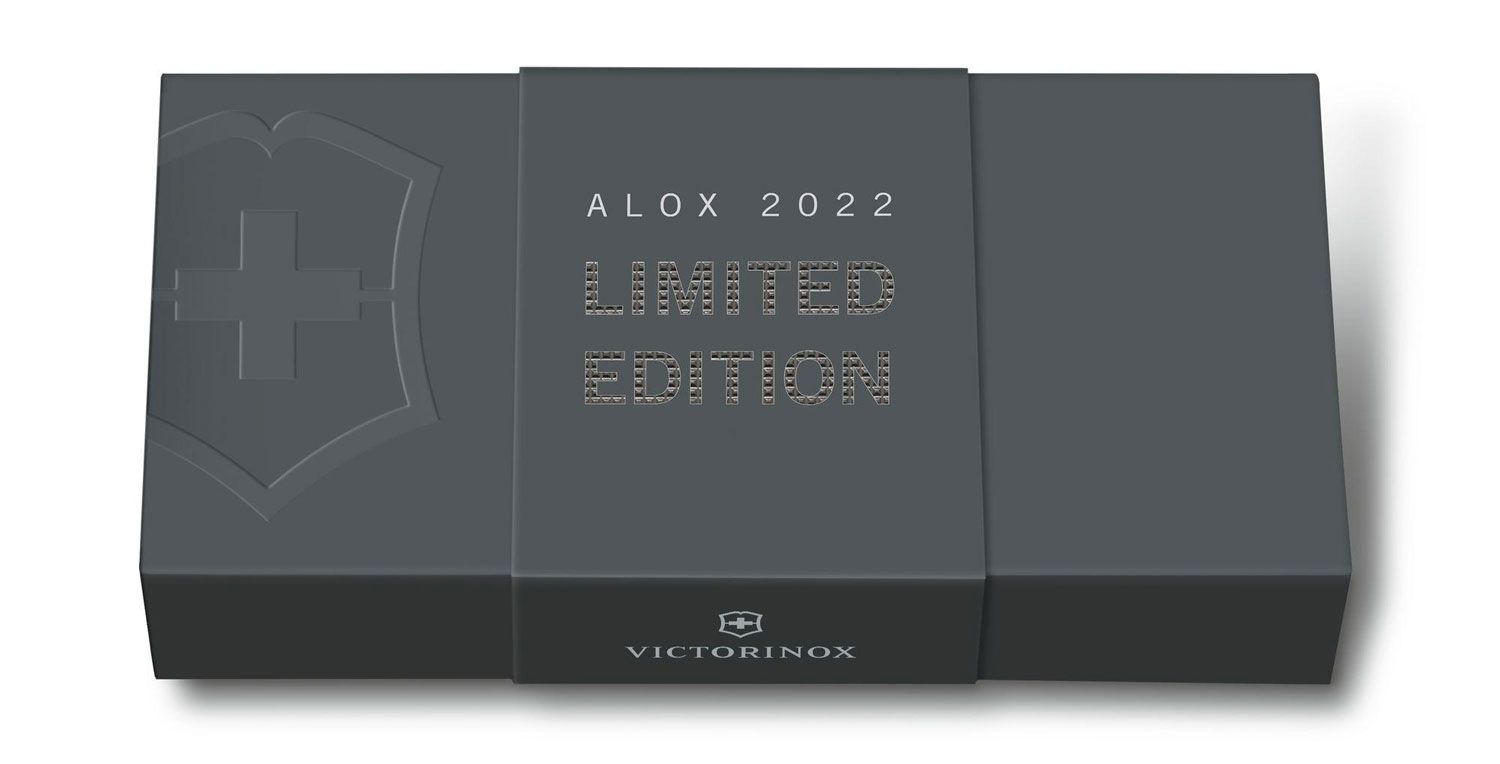 Victorinox Swiss Army Limited Edition 2022 Classic SD Thunder Gray Alox
