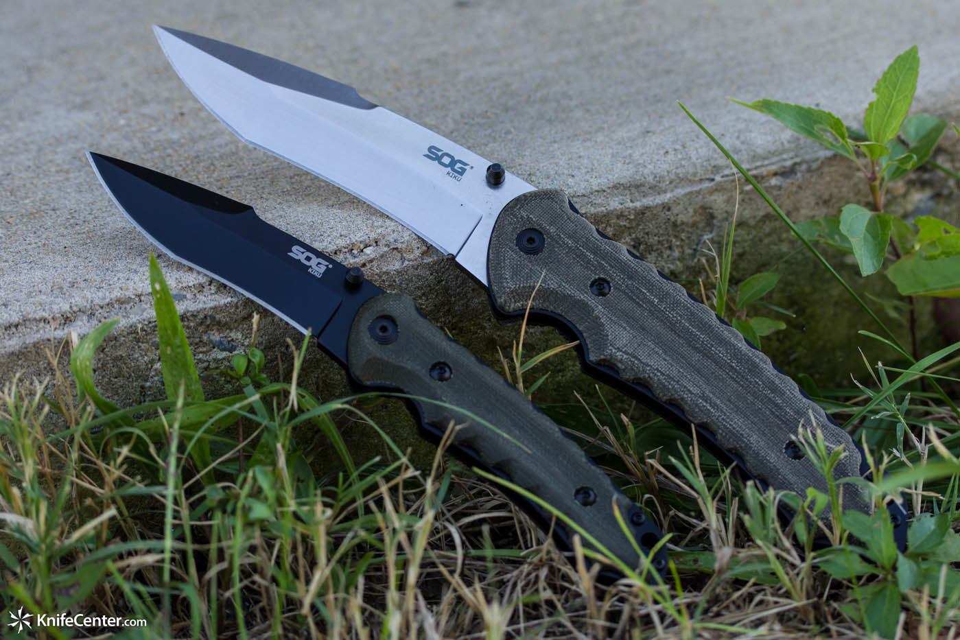 SOG Kiku Folding Knife 4.6