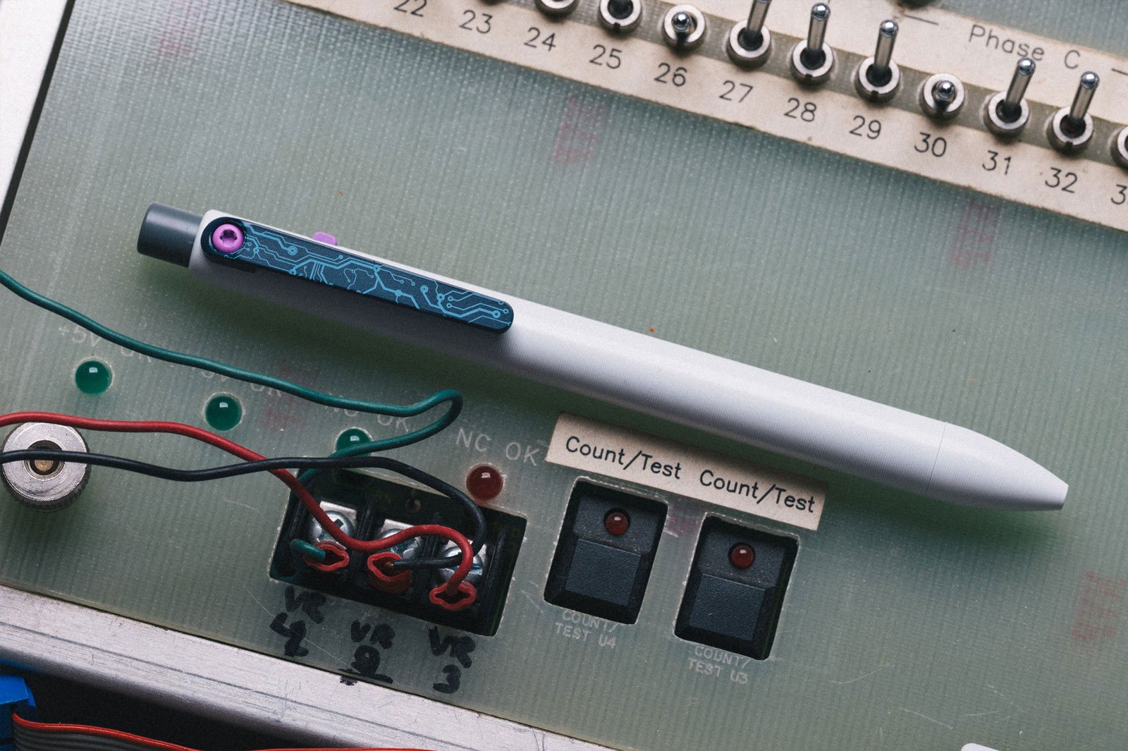 Tactile Turn Limited Edition Nexus White Cerakoted Titanium Side Click ...