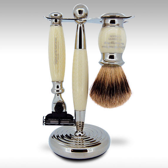 Taylor of Old Bond Street Super Badger Mach3 Imitation Ivory