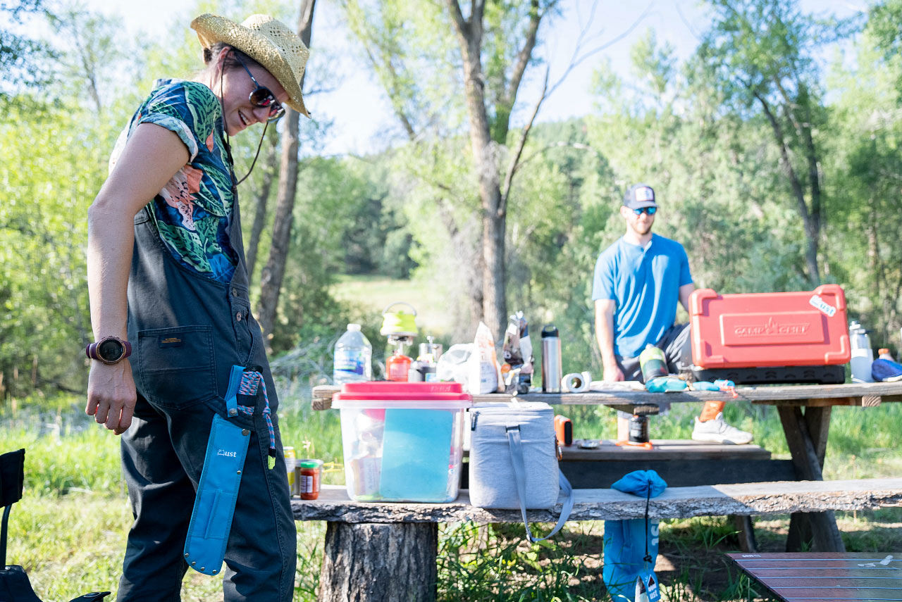 UST Ultimate Survival ParaCuda PRO Sawback Machete 11" Black Blade