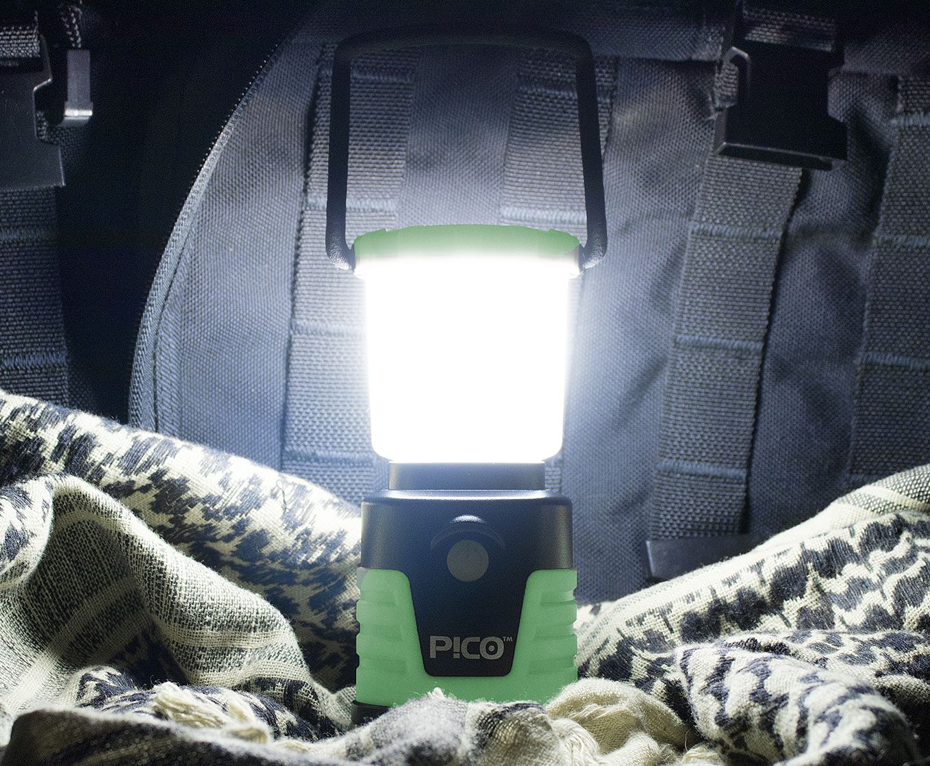 Ultimate Survival LED Pico Lantern Fuchsia