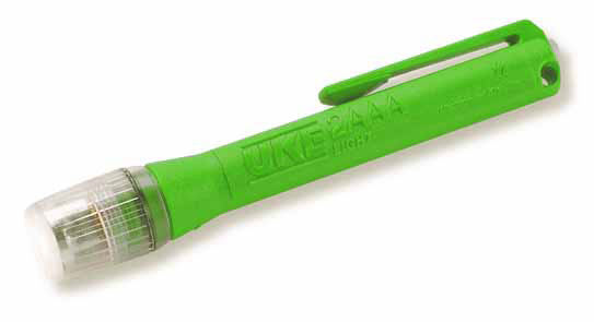 Underwater Kinetics Flashlight 2 AAA Batteries Penlight Black ...
