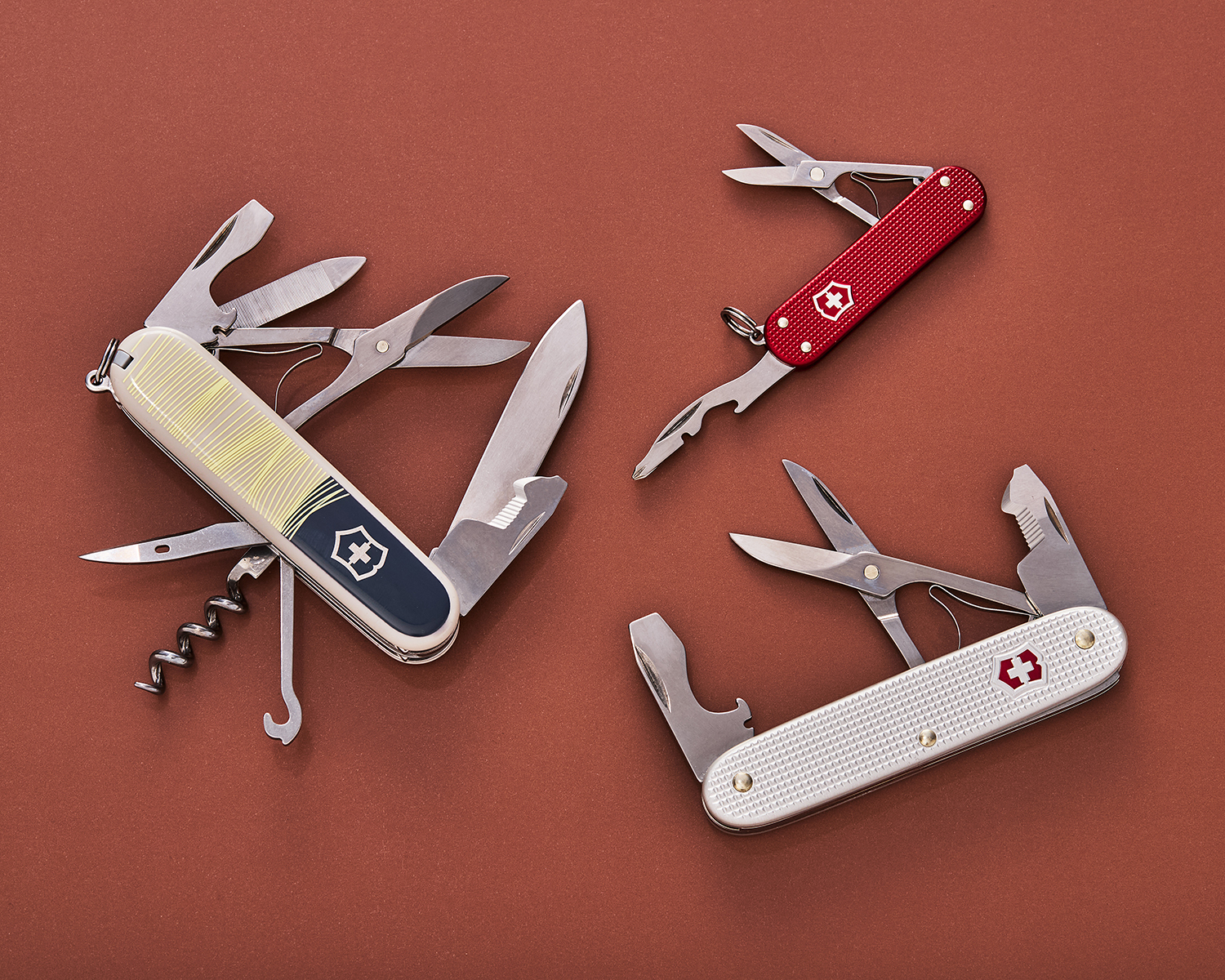 Victorinox Swiss Army Live to Explore Companion Multi-Tool, New