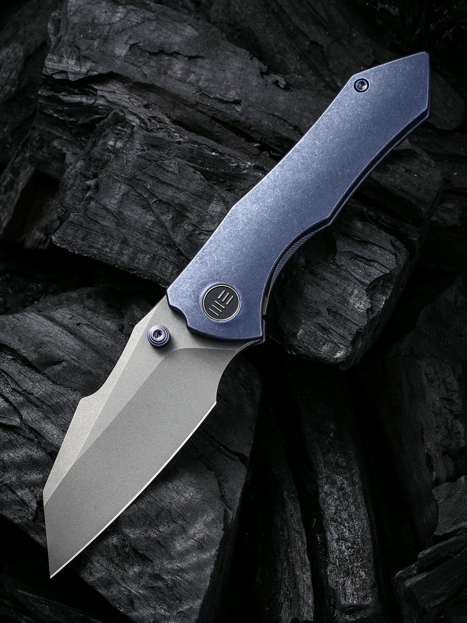 WE Knife High-Fin, WE22005-3, Blue Titanium, Grey CPM-20CV pocket knife