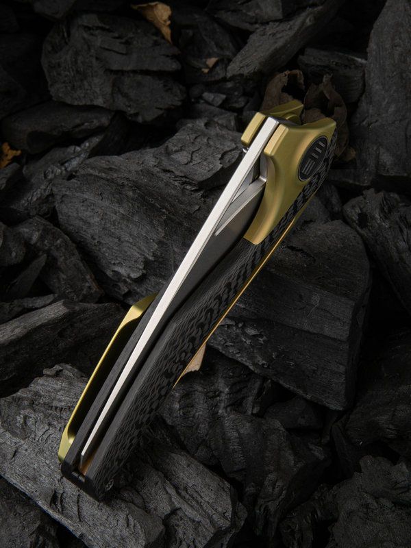 WE Knives 903C Bishop Bronze Ti Carbon Fiber 3.5 M390 Stonewash Blade  Flipper