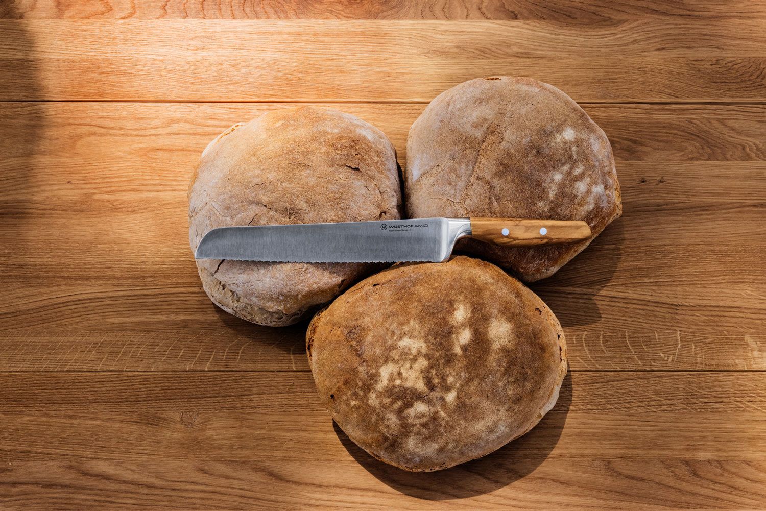 Wüsthof, Bread Knife and Cutting Board