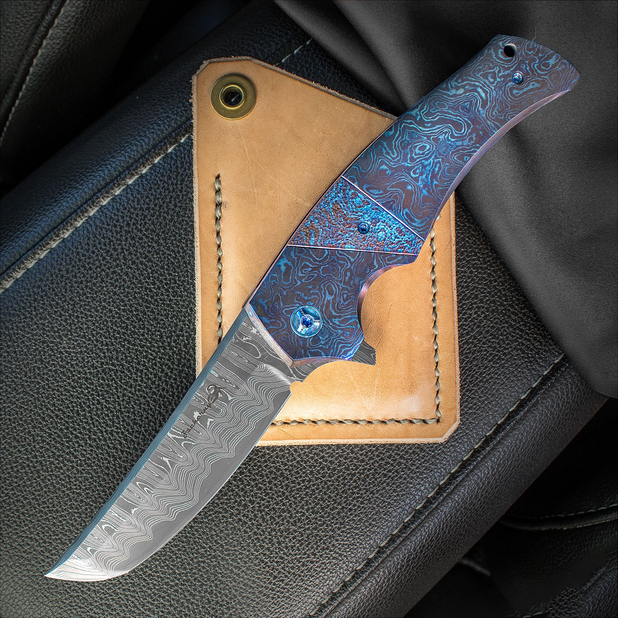 HT-101 Custom handmade Damascus Skinner Knife/ SERRATED Edge