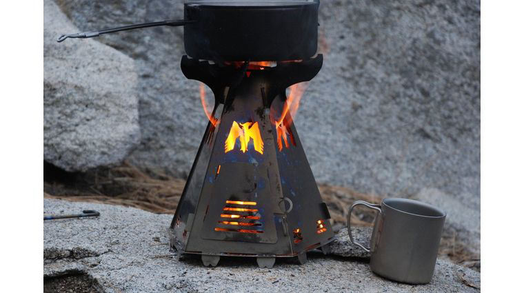 Mummert Knives Phoenix Wood-Burning Titanium Camp Stove
