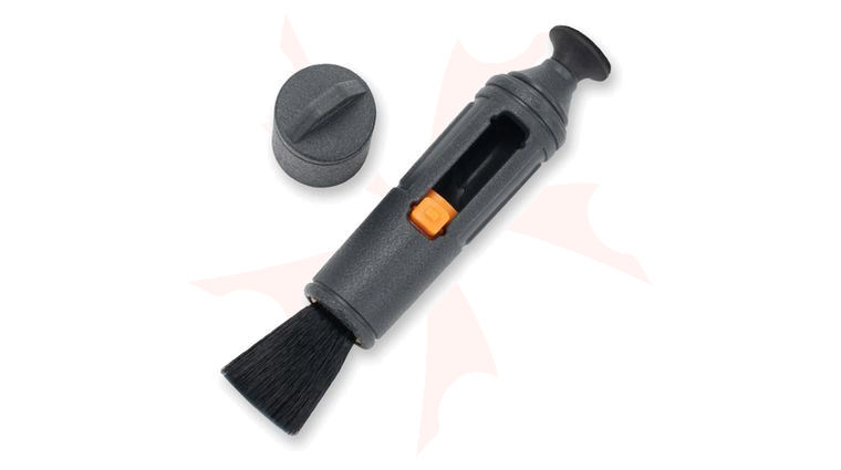 Carson Optical CS-35 Compact Reusable Lens Cleaner