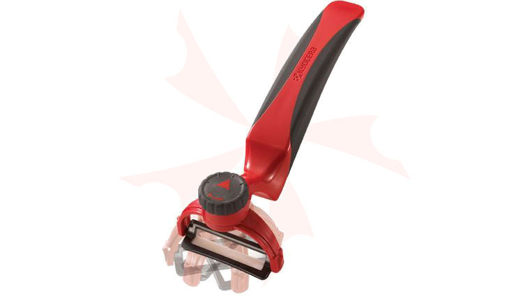 Kyocera Advanced Ceramics Perfect Peeler, Red