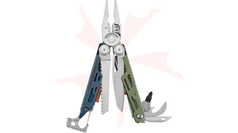 Leatherman Signal Full-Size Multi-Tool, Tundrascape 3-Color, Safety Whistle, Ferrocerium Rod and Diamond Sharpener