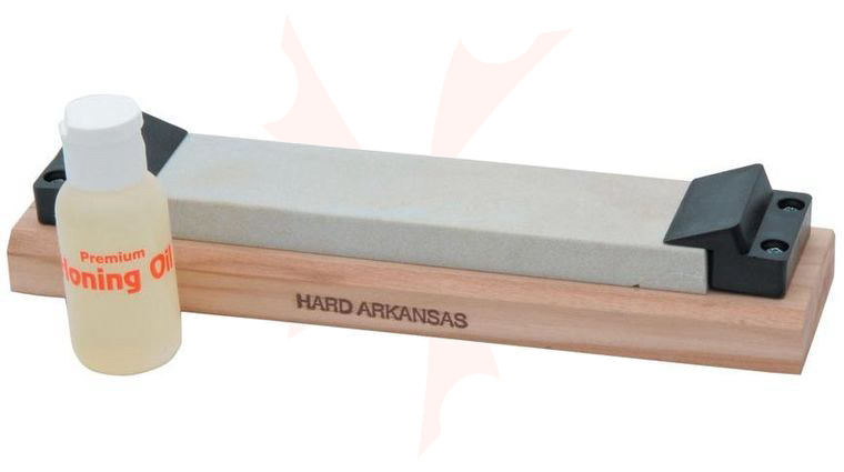 Sportsman Hard Arkansas Whetstone 7 inch x 1.75 inch x 1/2 inch w/ Honing Oil