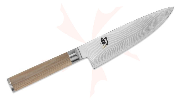 Shun DM0723W Classic Blonde Chef's Knife 6 inch VG-MAX Damascus Blade, Blonde Pakkawood Handle