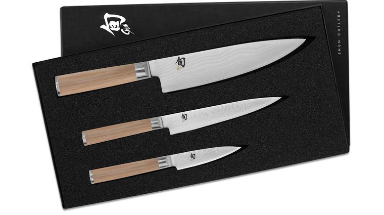 Shun DMS300W Classic Blonde 3 Piece Starter Set, Gift Box