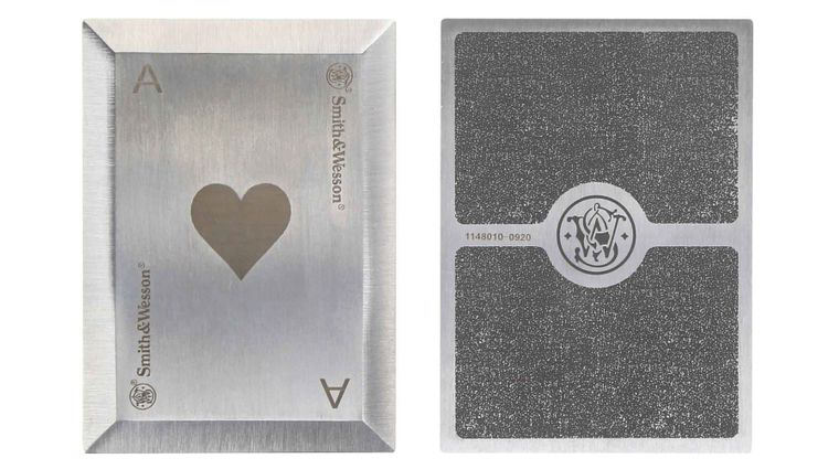 Smith & Wesson Bullseye Throwing Cards, 4 Pack, Black Nylon Sheath