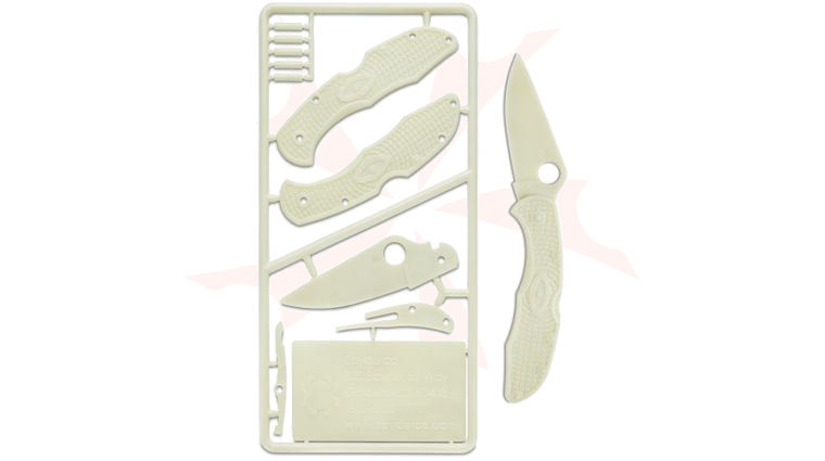 Spyderco Delica C11 Glow in the Dark Plastic Folding Knife Kit