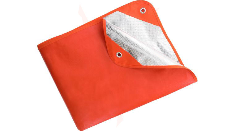 UST Ultimate Survival Survival Blanket 2.0