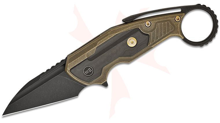 We Knife Company Maciej Torbe Yardbird Button Lock Flipper Knife 2.44 inch CPM-20CV Black Stonewashed Wharncliffe Blade, Bronze Titanium Handles with Rose Carbon Fiber Inlays, Integral Pinky Ring Backspacer/Pocket Clip