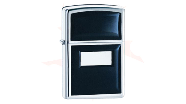Zippo High Polish Chrome, Black Onyx Emblem, Engravable