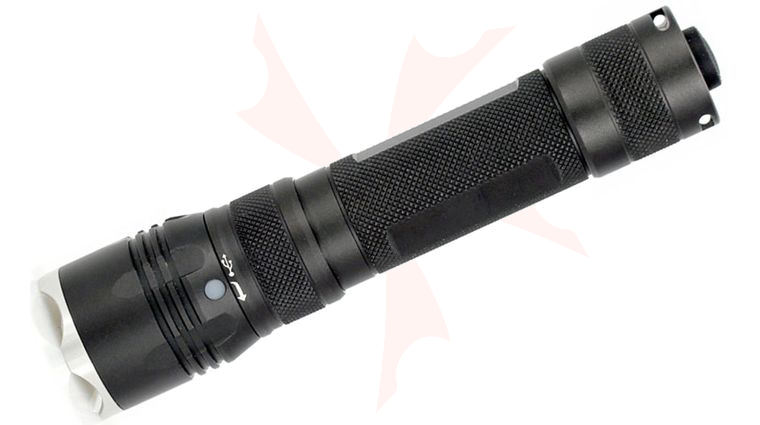 FOURSEVENS Maelstrom Regen MMR-X Aluminum LED Flashlight, 800 Max Lumens